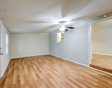 9193 Lucille Lane - Photo Thumbnail 17