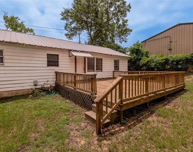 2538 Sycamore Avenue - Photo Thumbnail 28
