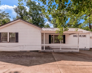2538 Sycamore Avenue - Photo Thumbnail 1