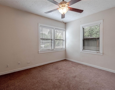 2538 Sycamore Avenue - Photo Thumbnail 15