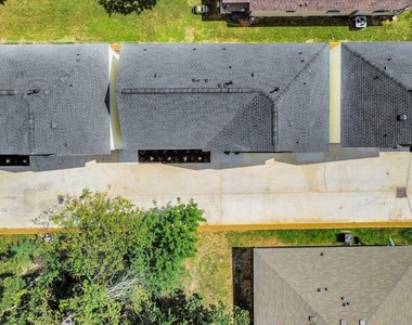 860 Rachel St Street - Photo Thumbnail 37