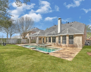 21327 Pennshore Lane - Photo Thumbnail 30