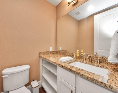 2606 Madeline Grove Drive - Photo Thumbnail 23