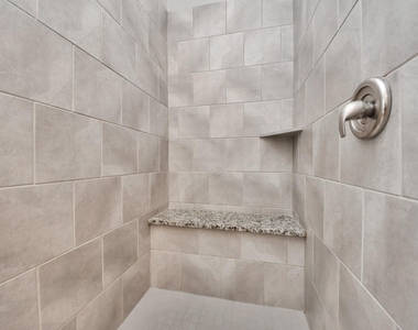 2606 Madeline Grove Drive - Photo Thumbnail 30