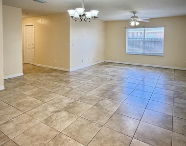 160 Empress Avenue - Photo Thumbnail 13
