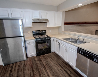5235 Enchanted Mist Drive - Photo Thumbnail 2