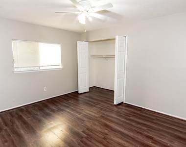 5235 Enchanted Mist Drive - Photo Thumbnail 7