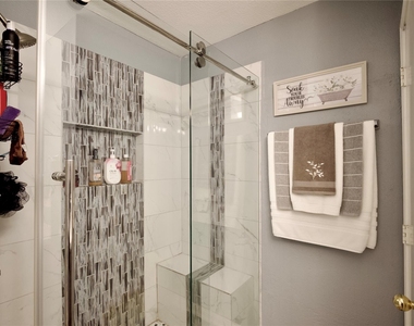 9503 Lerin Lane - Photo Thumbnail 30