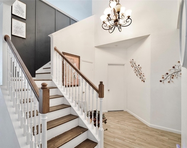 9503 Lerin Lane - Photo Thumbnail 12