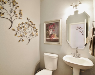 9503 Lerin Lane - Photo Thumbnail 20