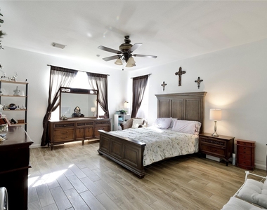9503 Lerin Lane - Photo Thumbnail 39