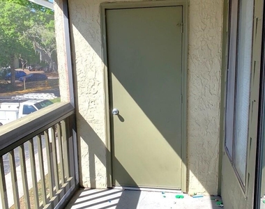 3515 Sable Palm Lane - Photo Thumbnail 8