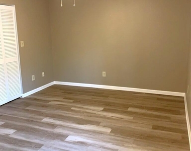 3515 Sable Palm Lane - Photo Thumbnail 6