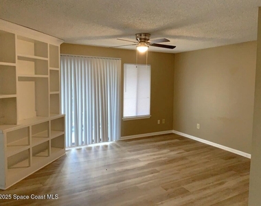 3515 Sable Palm Lane - Photo Thumbnail 1