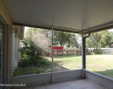998 Camden Avenue Nw - Photo Thumbnail 17