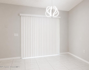 998 Camden Avenue Nw - Photo Thumbnail 3