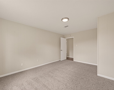 2303 N Cleveland Street - Photo Thumbnail 23