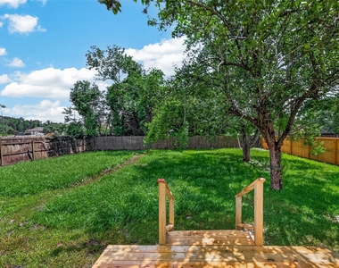 2303 N Cleveland Street - Photo Thumbnail 31