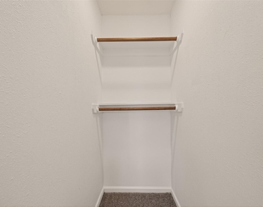 2303 N Cleveland Street - Photo Thumbnail 30