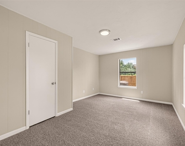 2303 N Cleveland Street - Photo Thumbnail 18