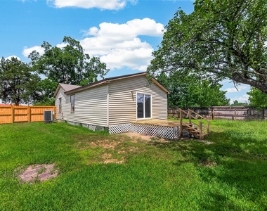 2303 N Cleveland Street - Photo Thumbnail 33