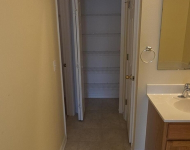 1149 Macon Drive - Photo Thumbnail 26