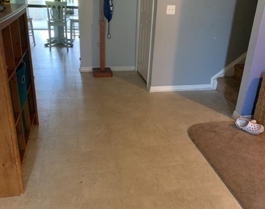 1149 Macon Drive - Photo Thumbnail 6