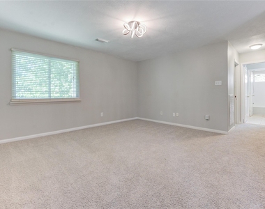 12207 Lakewood Glade Court - Photo Thumbnail 25