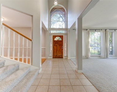 12207 Lakewood Glade Court - Photo Thumbnail 5