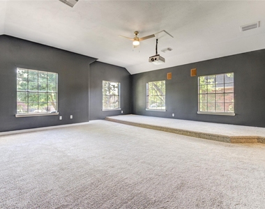 12207 Lakewood Glade Court - Photo Thumbnail 42