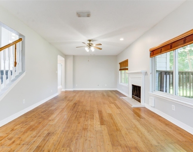 12207 Lakewood Glade Court - Photo Thumbnail 22