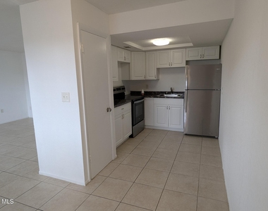 2170 Knox Mcrae Drive - Photo Thumbnail 3
