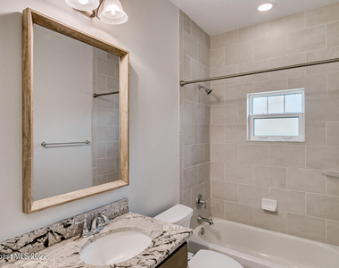 1398 Tullagee Avenue - Photo Thumbnail 6
