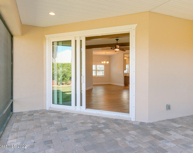 1398 Tullagee Avenue - Photo Thumbnail 30