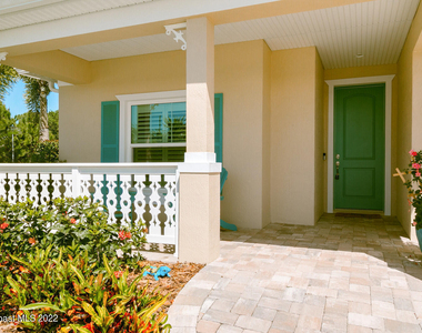 1398 Tullagee Avenue - Photo Thumbnail 2