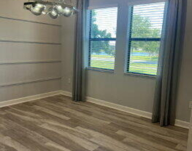 2371 Caravan Place - Photo Thumbnail 8