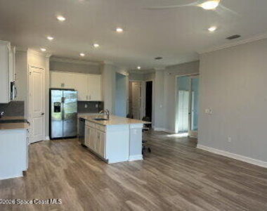 2371 Caravan Place - Photo Thumbnail 6