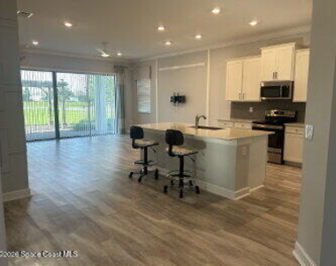 2371 Caravan Place - Photo Thumbnail 4