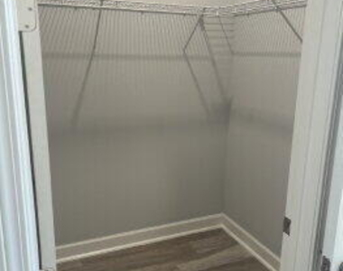 2371 Caravan Place - Photo Thumbnail 12