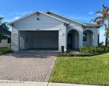 2371 Caravan Place - Photo Thumbnail 1