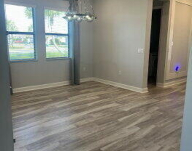 2371 Caravan Place - Photo Thumbnail 10
