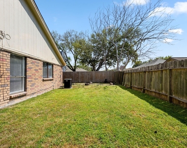 15419 Scenic Haven Drive - Photo Thumbnail 21