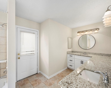 15419 Scenic Haven Drive - Photo Thumbnail 12