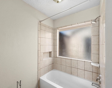 15419 Scenic Haven Drive - Photo Thumbnail 13