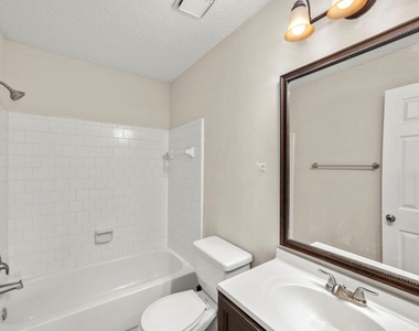 15419 Scenic Haven Drive - Photo Thumbnail 16
