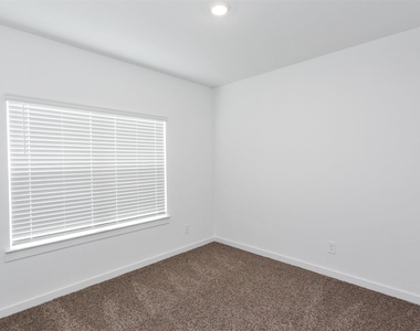 2828 Willow Gulch Way - Photo Thumbnail 19