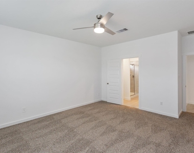 2828 Willow Gulch Way - Photo Thumbnail 11