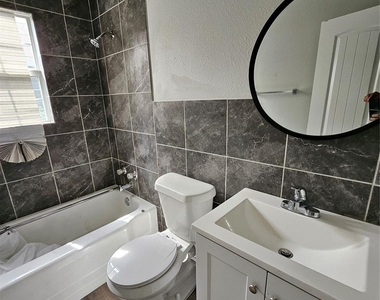 3409 Nathaniel Brown Street - Photo Thumbnail 14