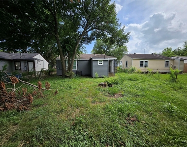 3409 Nathaniel Brown Street - Photo Thumbnail 20