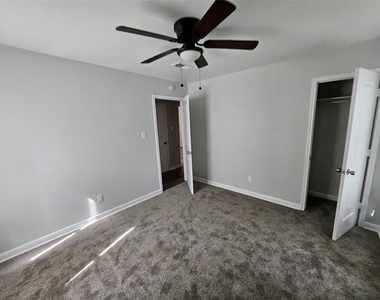 3409 Nathaniel Brown Street - Photo Thumbnail 11